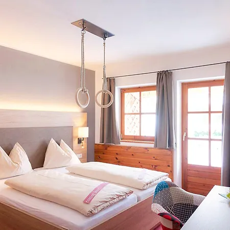 甘特温霍夫 - 维尔芬韦恩家庭度假酒店