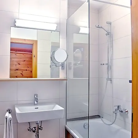 甘特温霍夫 - 维尔芬韦恩家庭度假酒店 度假村 4*